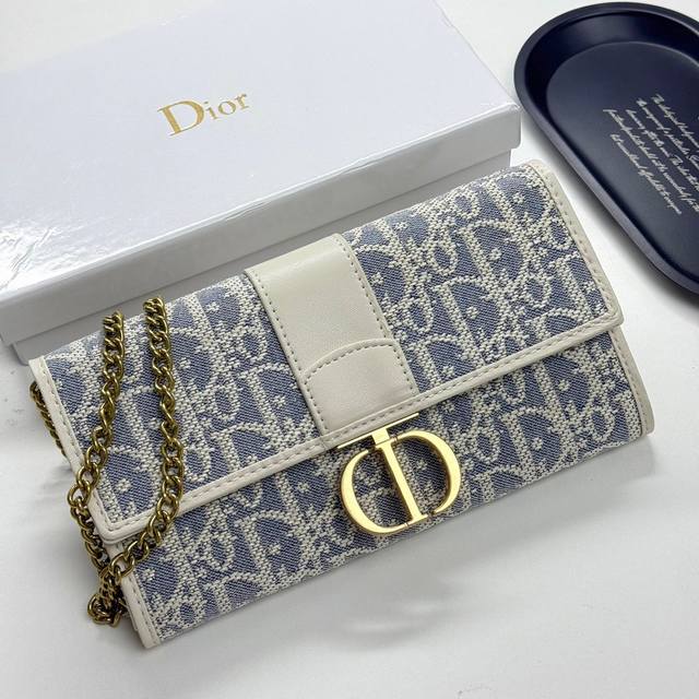 Dior 621665 Color Black White Size 19*10.5*3.5 Dior counter synchronization, sho