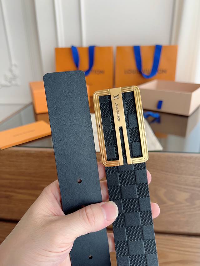 Louis Vuitton original product, width 3.8cm Double-sided first-layer checkerboa