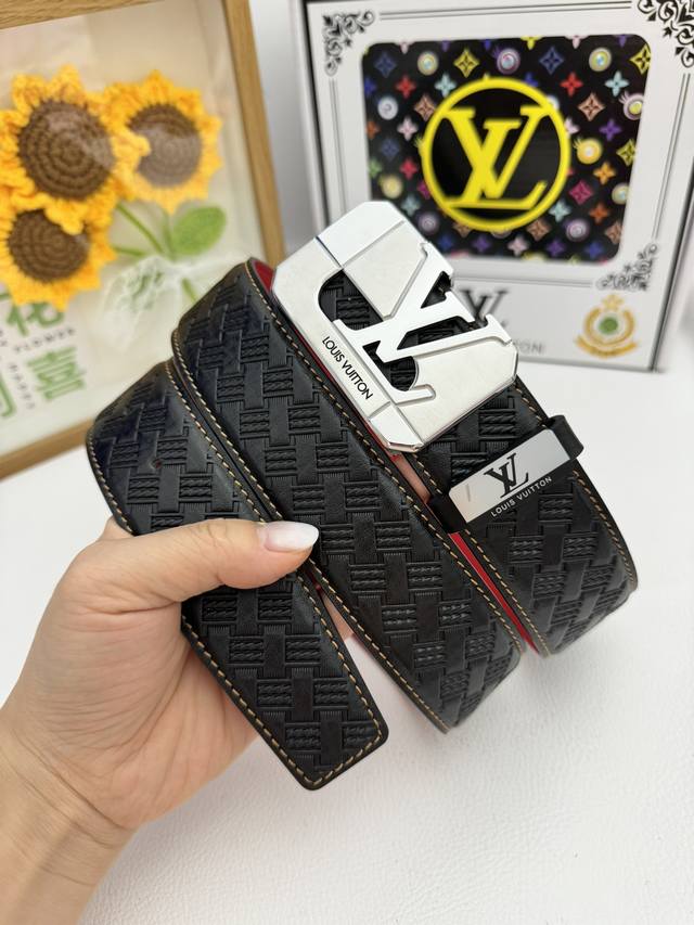 Product name: Lv..Louis..Vuitton original Material: original cowhide belt 100%