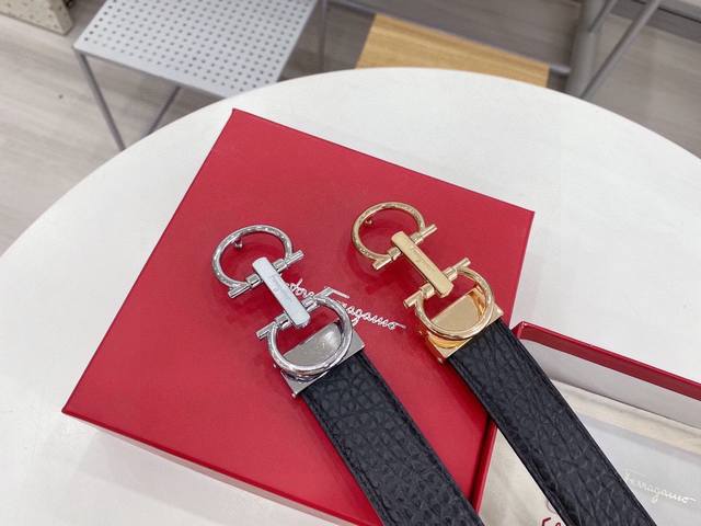 Ferragamo Universal Hot Sale Width: 3.5cm Counter-quality double-color authenti