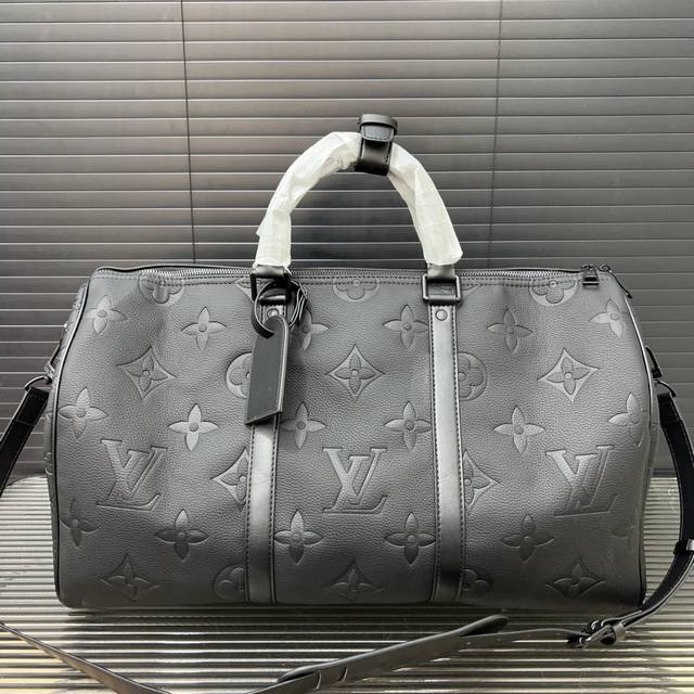 Louisvuitton Louis Vuitton Lv Keepall50 embossed shoulder crossbody handbag trav