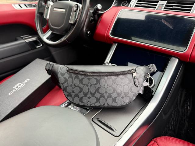 High-end new "Coach" waist bag Coach chest bag crossbody shoulder bag Warren 33