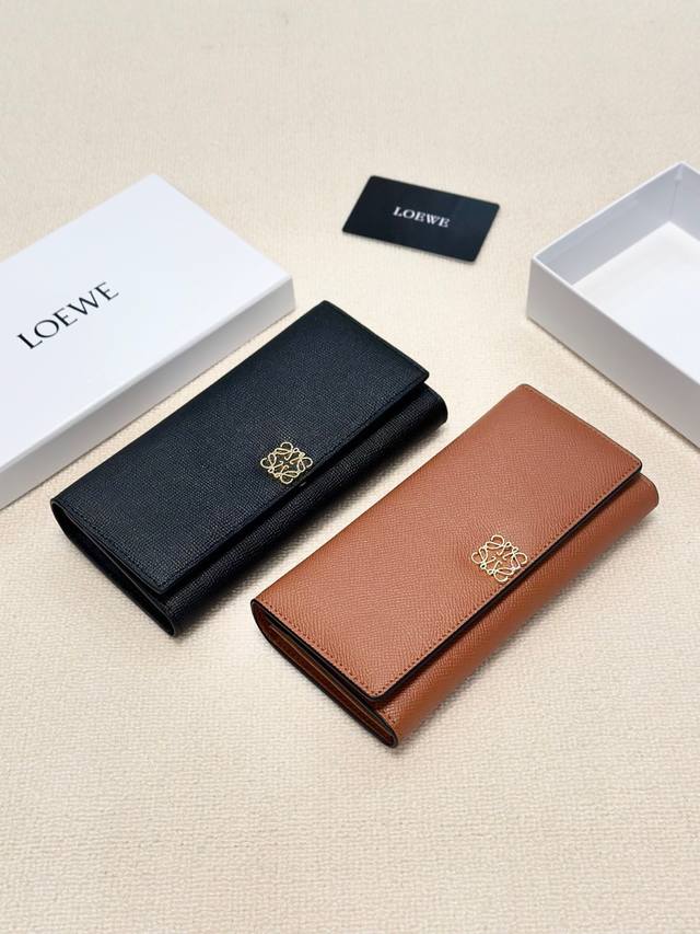 Color Black Earth Yellow Size 19X10 Loewe's popular cowhide long wallet Classic