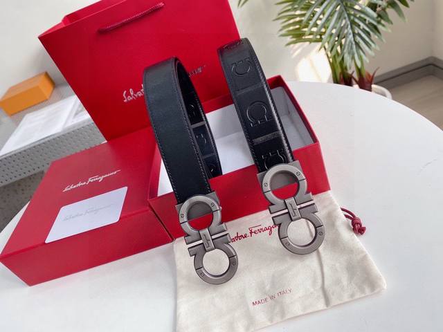 Ferragamo Universal Style Width: 3.4cm New pure cowhide with new atmospheric an
