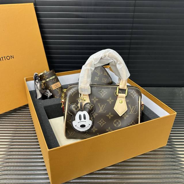 Louisvuitton Louis Vuitton Three-piece set box boutique versatile gift essential