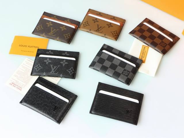Colors available in multiple colors Size 9X5 Pure leather card holder Super sel