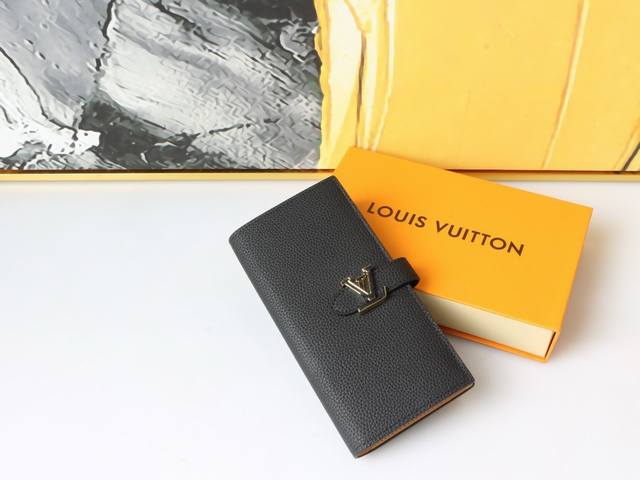 Color Black Monochrome Khaki Size 19X10 Model M81367 M81330 The Lv vertical wal