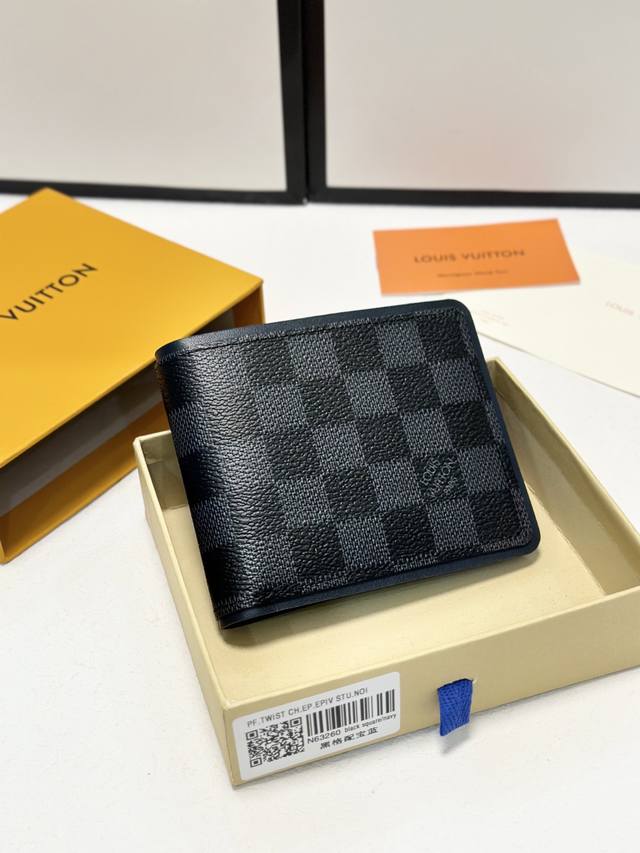 short and long color black grid blue size long 19X10 short 12X10 Lv official we