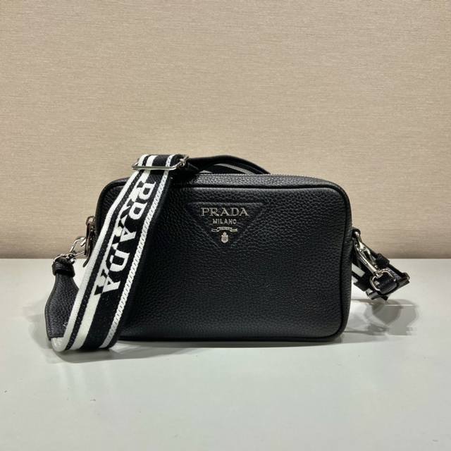 New shoulder strap 1Bd082 shoulder strap This shoulder strap is made of importe