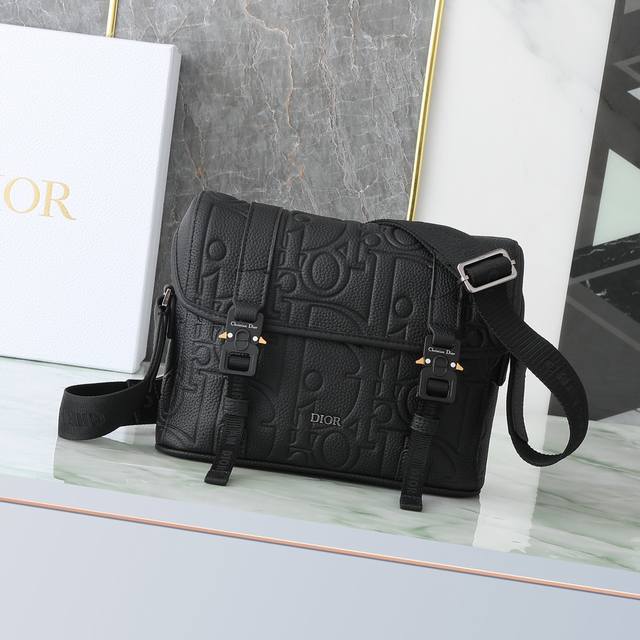 Dior Hit The Road Flap Messenger Bag Black Dior Gravity Leather and Black Graine