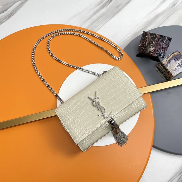 20# Original crocodile pattern milky white silver buckle + Kate The most classic