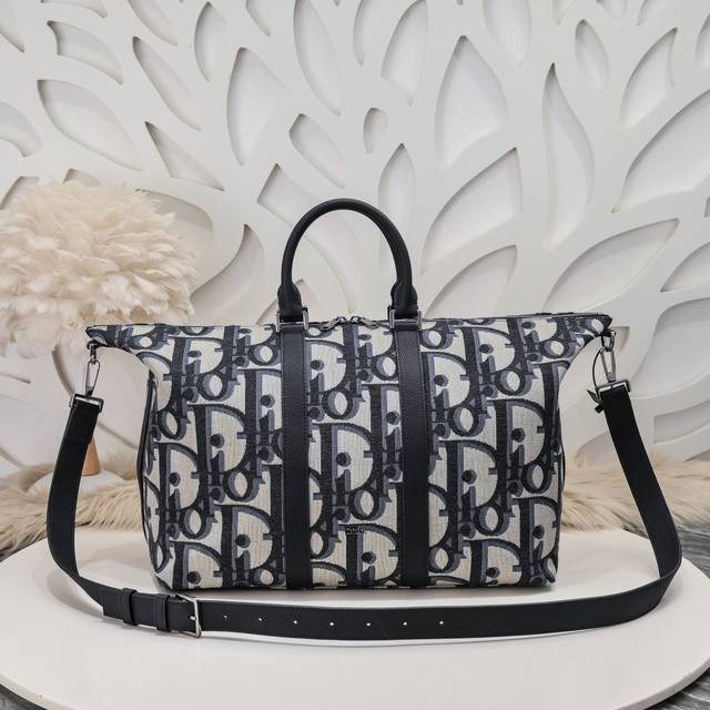 Dior-Dior counter 2025 spring newest handbag shopping bag official website synch