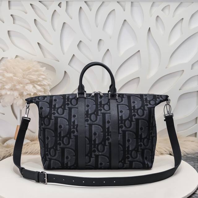 Dior-Dior counter 2025 spring newest handbag shopping bag official website synch