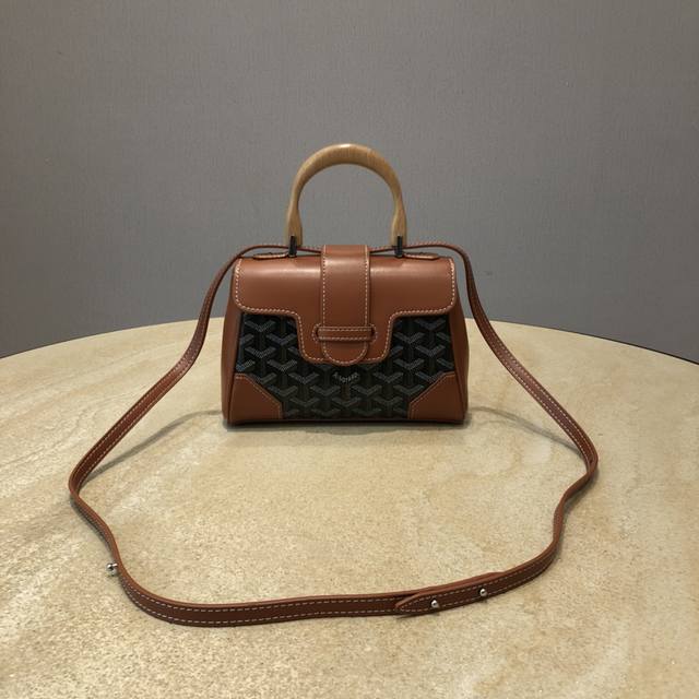 Original single running volume Goyard Sagon Mini Mini Saigon Bag is one of the b