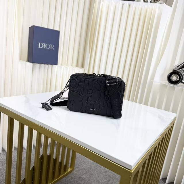 The highest version on the market, imported top-grain cowhide. Welcome to compa
