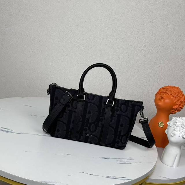 The most expensive version on the market, welcome to compare Weekender 25 Handb
