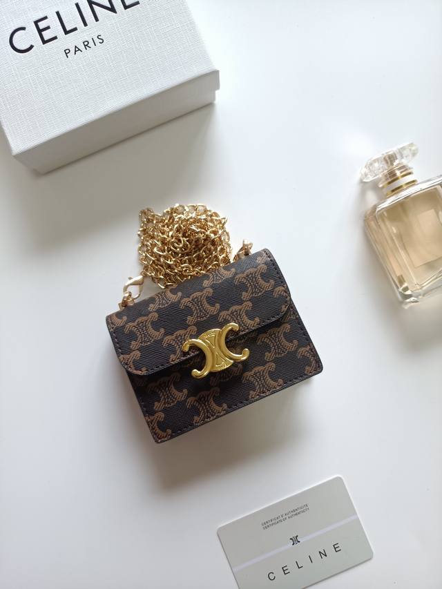 Celine new chain Triomphe business card bag, can be cross-body, classic pattern