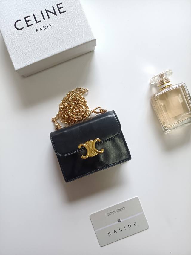 Celine new chain Triomphe business card bag, can be cross-body, classic pattern