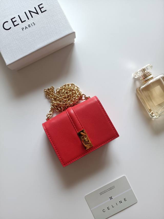 Celine latest chain card holder, Triomphe flap chain card holder, can be carried