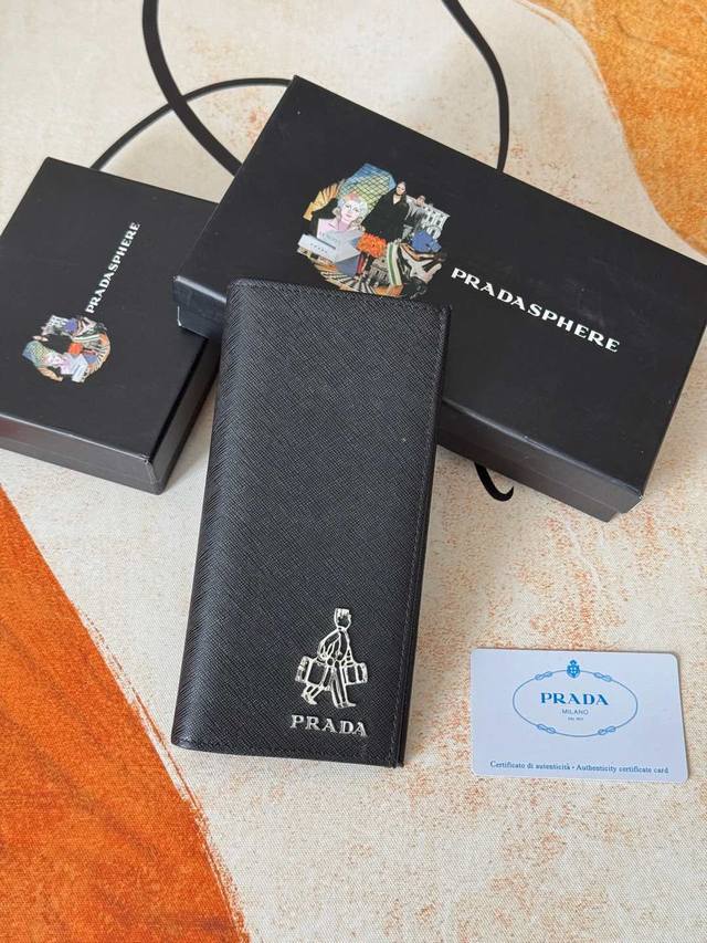 Classic suit wallet, classic, simple and stylish, developed by Zp, model 1M2Mv8