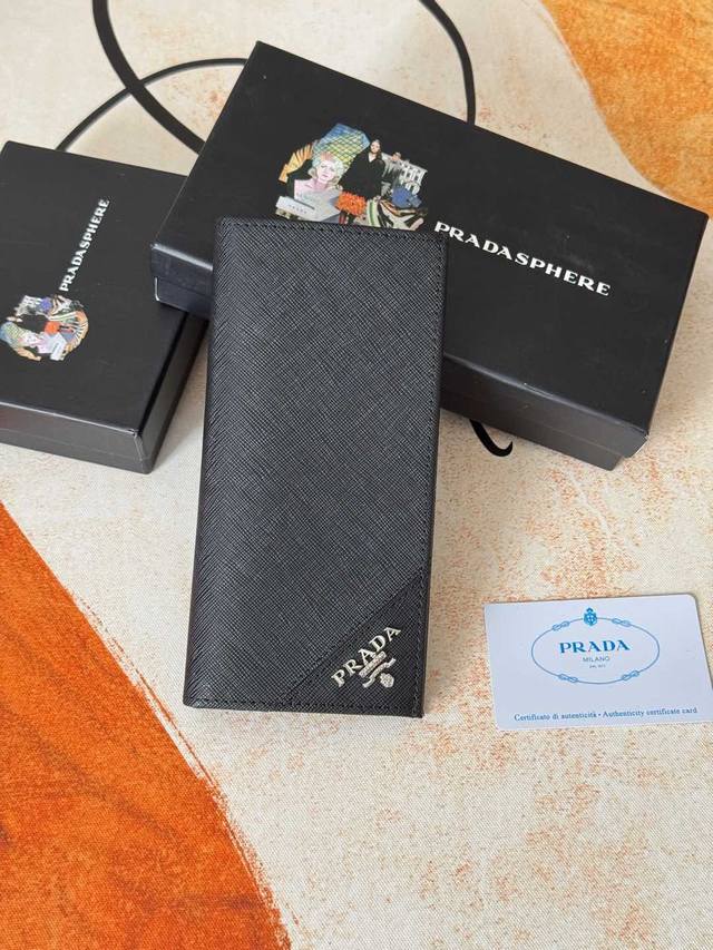 Classic suit wallet, classic, simple and stylish, developed by Zp, model 1M2Mv8