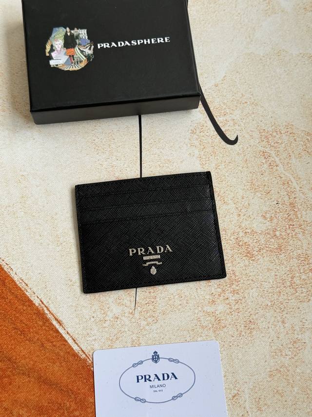Prada classic women's card holder, model 1Mc025, with triangle wheat stitching,