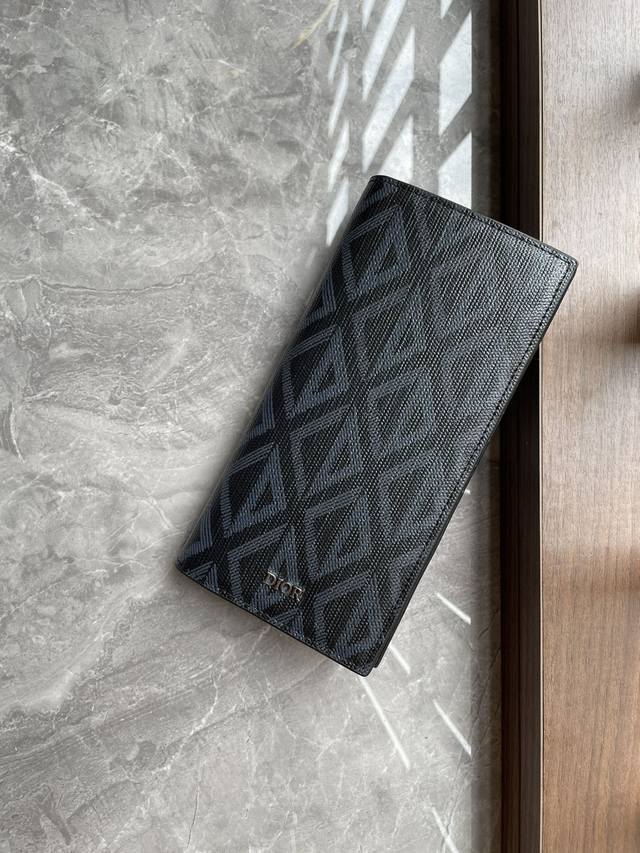 Dior Men's suit clip, black Cd Diamond pattern canvas carefully crafted to enhan