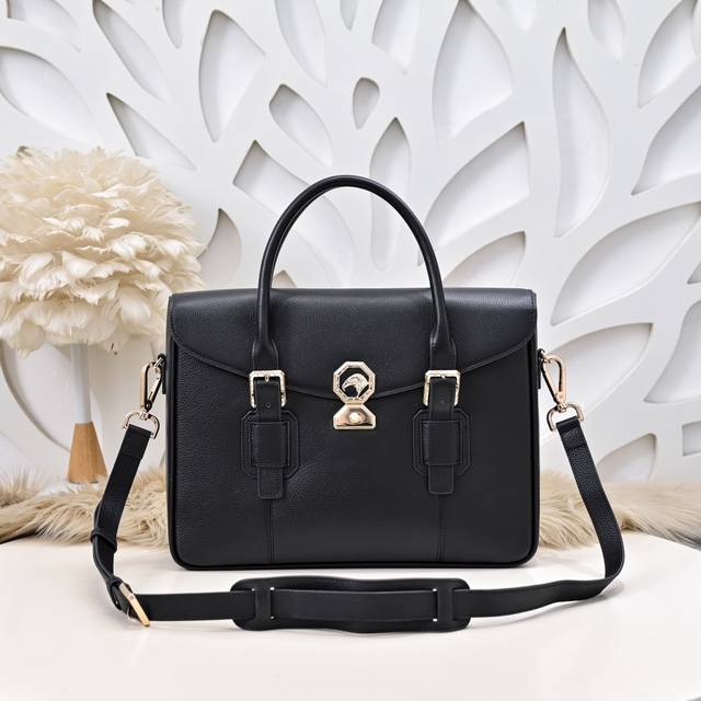 Stefano Ricci-The latest men's briefcase from Stefano Ricci. Made of imported ca