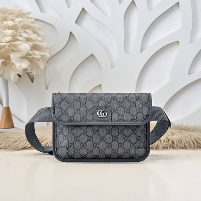 Gucci-Gucci's latest men's waist bag and chest bag are made of imported calfskin