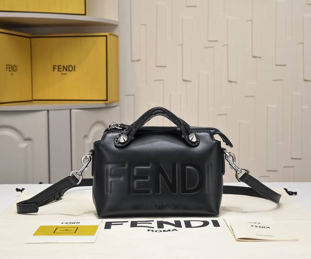Fendi By The Way Boston Tote Bag Made of Italian leather, simple hot stamping le