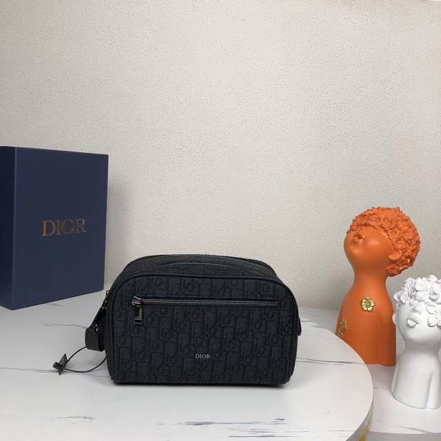 The highest version on the market, welcome to compare Toiletry bag Black Obliqu