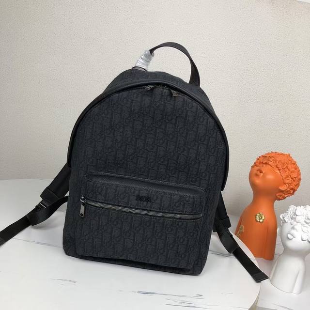 The highest version on the market, welcome to compare Rider Backpack Dior Leak