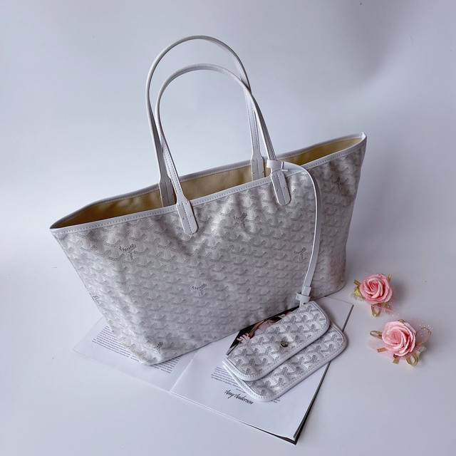 Goyar Goya Shopping Bag Large Goyard hand-painted patterns have their own charac