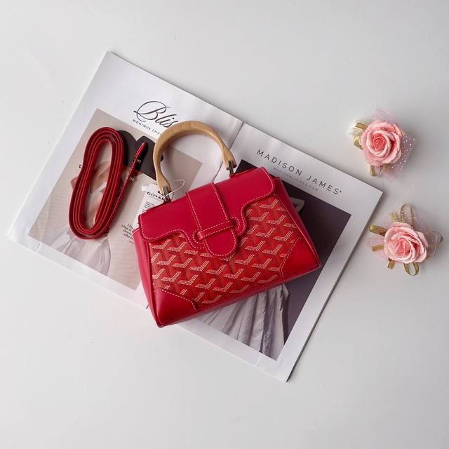 G0Yard Goyard Mini Saigon The Saigon bag symbolizes love, elegance, and refineme