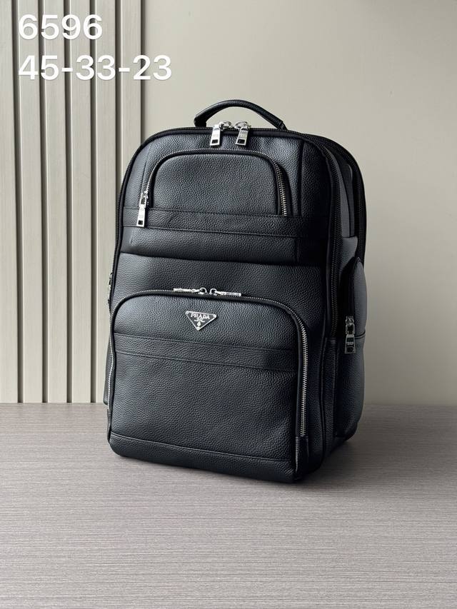 Top counter high-end goods 2025 latest hot Prada hand-held backpacks are shippe