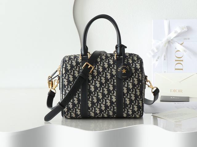 Dior Groove 25 Large Blue Fabric New to the Winter 2024 Ready-to-Wear collection
