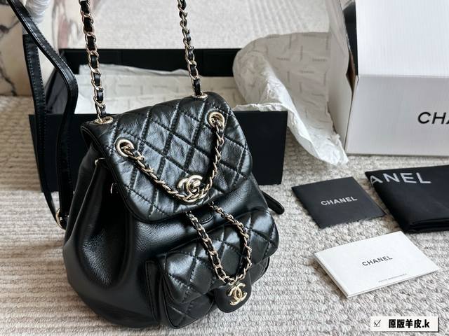 original sheepskin Chanel22A Snow White Duma backpack I really love the Dumat+