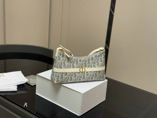 with folding box Dior Miss Hobo Top original Simply irresistible Super temperam