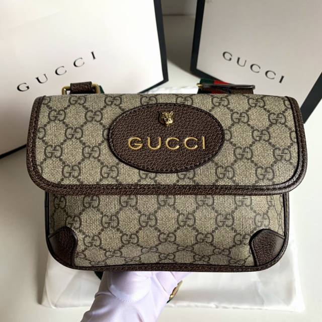 Upgraded version real shot# Model number: 501050 Size: 22*16.5*4Cm Gg Suprememin