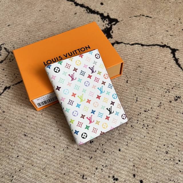 Factory P price top original Lv x Tm passport cover M13414 white white black - T