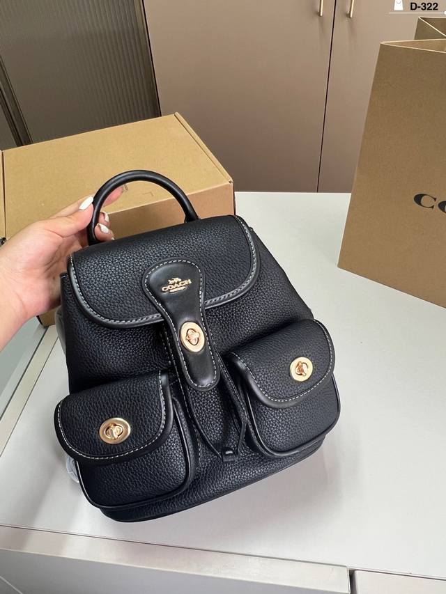 Coach Tabby Backpack It's so soft! It's a fresh and versatile backpack! ! D-322