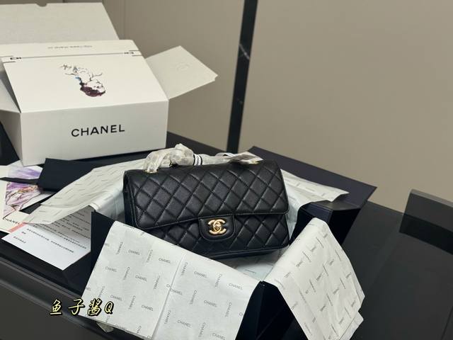 with folding box airplane box Size: 25Cm Chanel Cf We have been working very ha