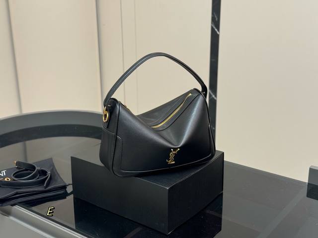 Folding Box Camera Supple Bag_Saint Laurent Lunch Box Bag This bag is a spaciou