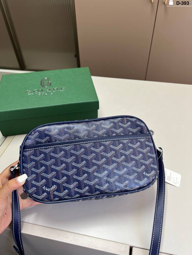 Goyard Goya camera bag DDD