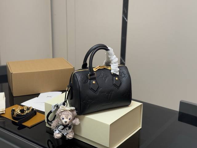 with folding box airplane box Size: 21.15Cm Lv Speedy20 New pillow bag Search L
