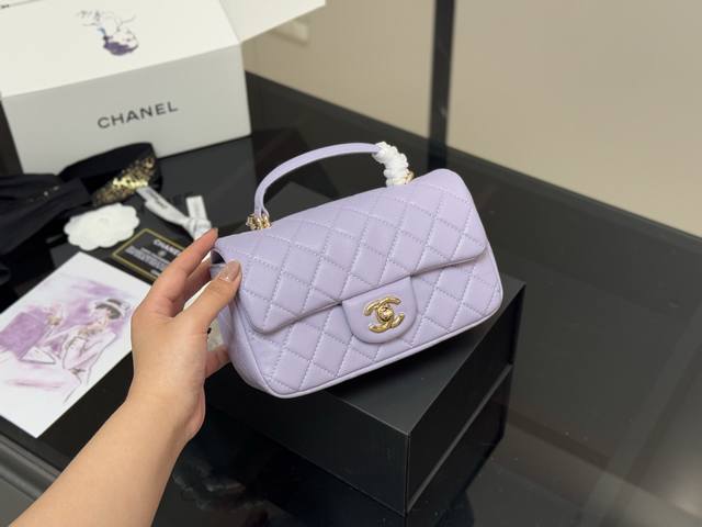 Folding box with pendant Size: 20*12Cm Chanel Mini Cf Handle No matter the matc