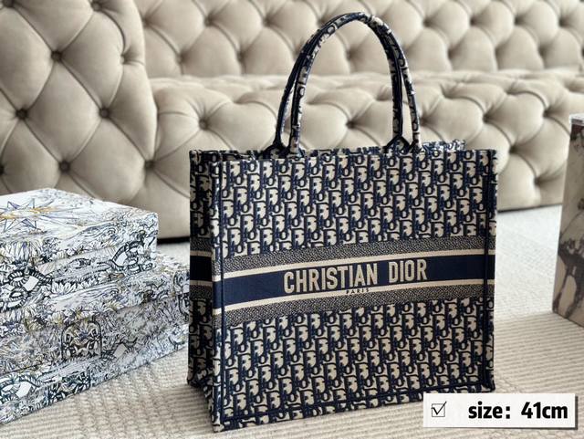 gift box Size: 26*21Cm 36*28 Cm 41*35Cm D's Tote shopping bag Cdbooktote23 lates