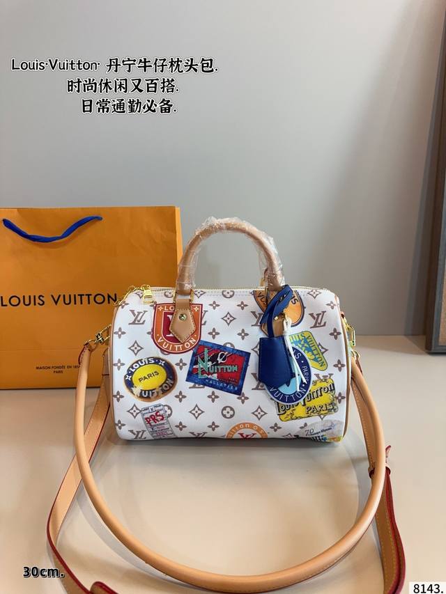 Lv Speedy new badge series pillow bag The logo is super durable The texture and