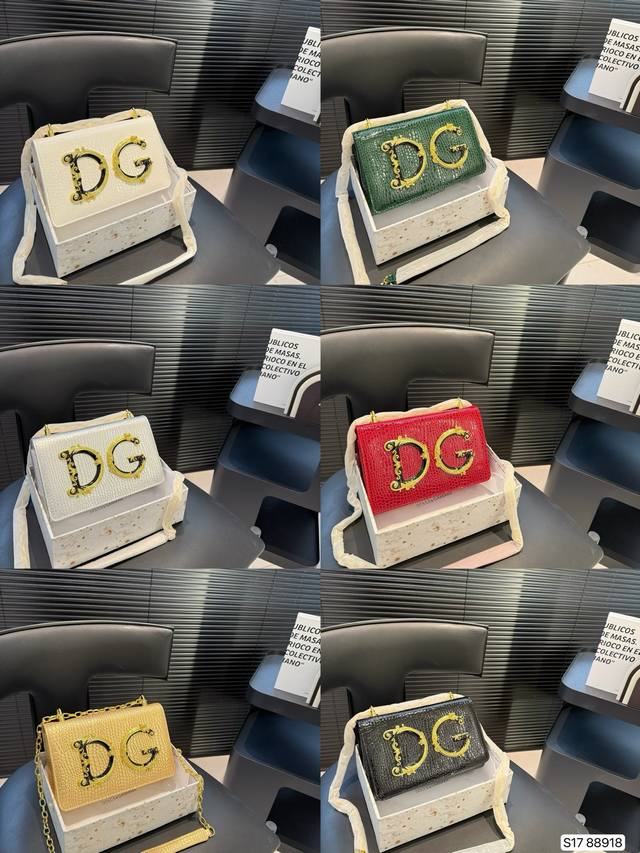with box Dg Dolce & Gabbana chain bag The bag is so gentle, holding it in your
