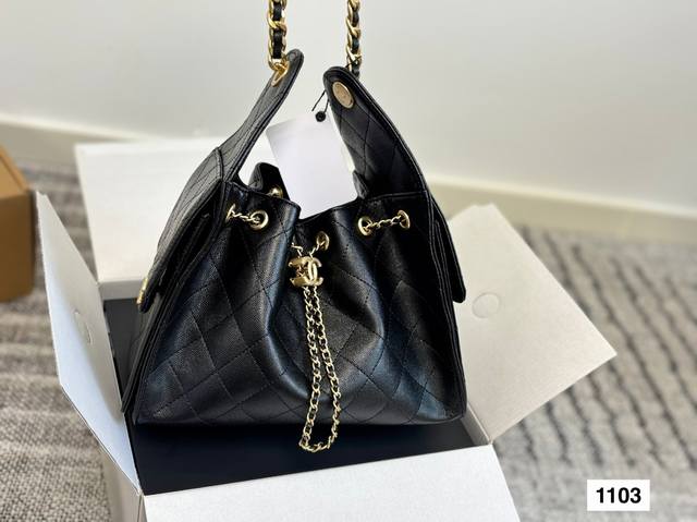 with boxChanel 25S Hobo small size is so stunningThis year's 25S series is so be